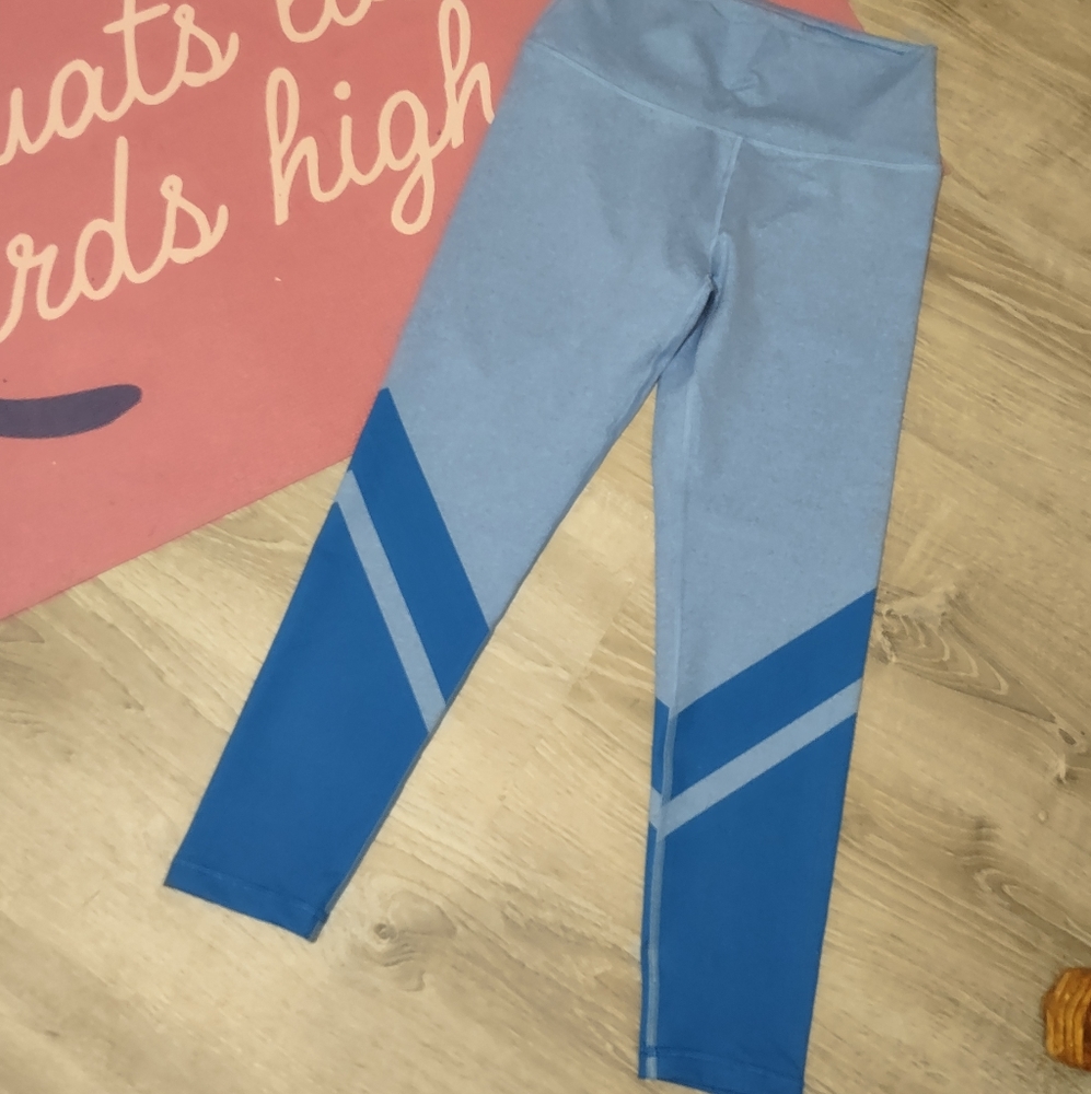 Aerie Move Leggings